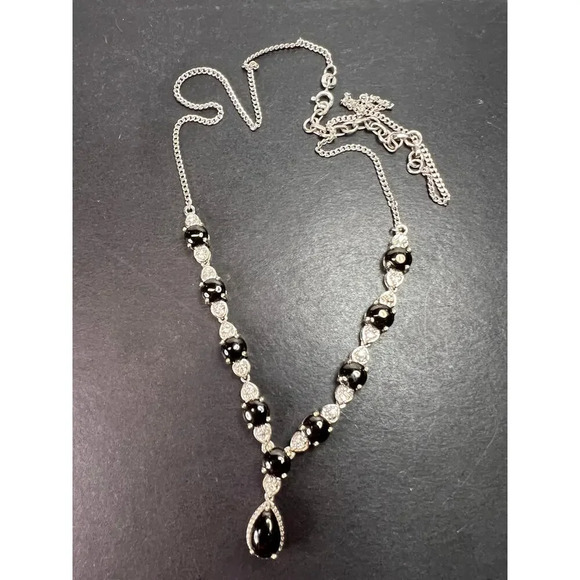 Shungite and white topaz necklace in sterling silver - Picture 7 of 11